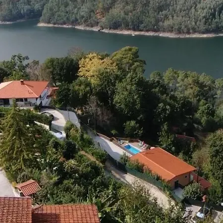 Apartament Casa Encosta Do Rio-Ferias No Geres Vieira do Minho Zewnętrze zdjęcie